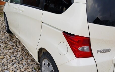 Honda Freed I, 2009 год, 1 300 000 рублей, 2 фотография