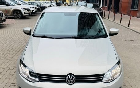 Volkswagen Polo VI (EU Market), 2013 год, 770 000 рублей, 2 фотография