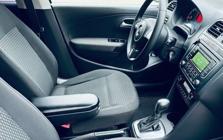 Volkswagen Polo VI (EU Market), 2013 год, 770 000 рублей, 28 фотография