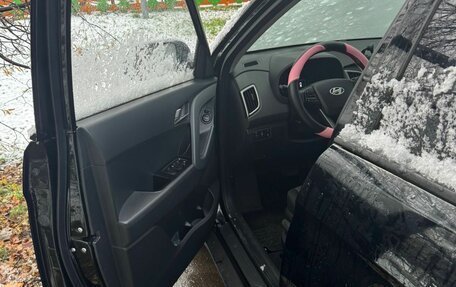 Hyundai Creta I рестайлинг, 2019 год, 2 000 000 рублей, 3 фотография