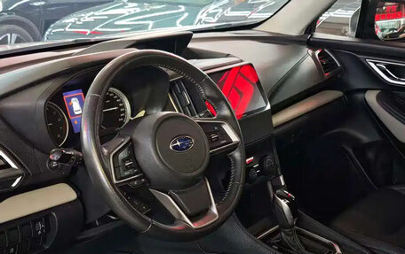 Subaru Forester, 2022 год, 2 200 000 рублей, 4 фотография