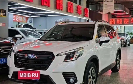 Subaru Forester, 2022 год, 2 200 000 рублей, 2 фотография