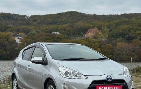 Toyota Aqua I, 2015 год, 790 000 рублей, 3 фотография