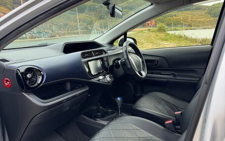 Toyota Aqua I, 2015 год, 790 000 рублей, 14 фотография