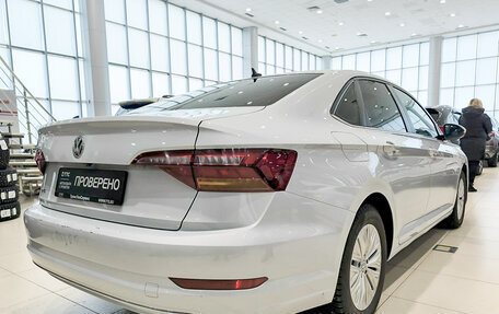 Volkswagen Jetta VI, 2018 год, 1 650 000 рублей, 6 фотография