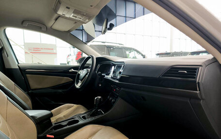 Volkswagen Jetta VI, 2018 год, 1 650 000 рублей, 13 фотография