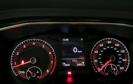 Volkswagen Jetta VI, 2018 год, 1 650 000 рублей, 16 фотография