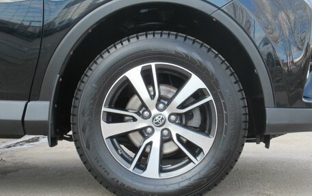 Toyota RAV4, 2018 год, 2 415 000 рублей, 9 фотография