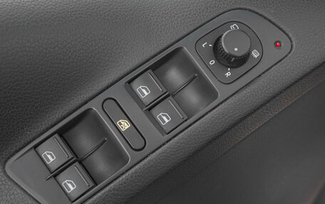 Volkswagen Tiguan I, 2013 год, 1 489 000 рублей, 26 фотография