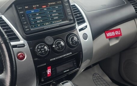 Mitsubishi Pajero Sport II рестайлинг, 2010 год, 1 650 000 рублей, 10 фотография