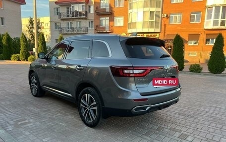 Renault Koleos II, 2017 год, 1 890 000 рублей, 2 фотография