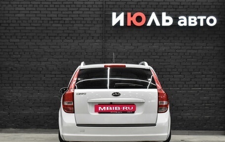 KIA cee'd I рестайлинг, 2011 год, 800 000 рублей, 5 фотография