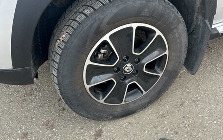 Renault Duster I рестайлинг, 2017 год, 1 550 000 рублей, 2 фотография