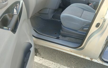 Toyota Estima III рестайлинг -2, 2001 год, 1 100 000 рублей, 13 фотография