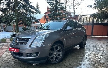 Cadillac SRX II рестайлинг, 2011 год, 1 600 000 рублей, 2 фотография