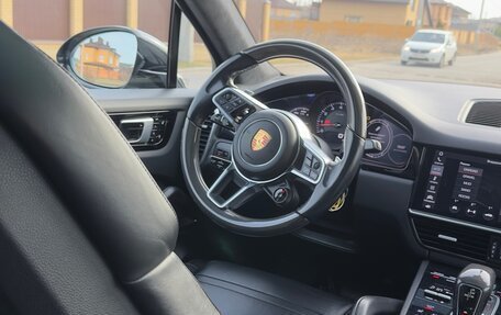 Porsche Cayenne III, 2018 год, 5 600 000 рублей, 9 фотография