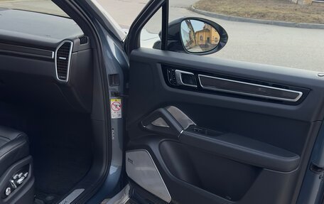 Porsche Cayenne III, 2018 год, 5 600 000 рублей, 7 фотография