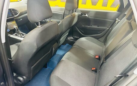 Peugeot 308 II, 2019 год, 1 199 000 рублей, 11 фотография