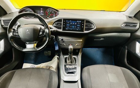 Peugeot 308 II, 2019 год, 1 199 000 рублей, 14 фотография