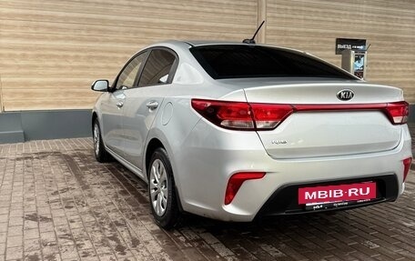 KIA Rio IV, 2018 год, 1 349 000 рублей, 8 фотография