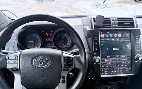 Toyota Land Cruiser Prado 150 рестайлинг 2, 2015 год, 3 599 000 рублей, 4 фотография