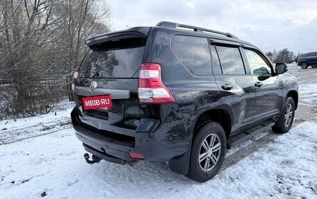 Toyota Land Cruiser Prado 150 рестайлинг 2, 2015 год, 3 599 000 рублей, 13 фотография