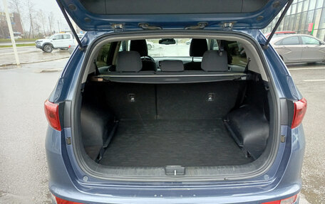 KIA Sportage IV рестайлинг, 2017 год, 2 100 000 рублей, 10 фотография