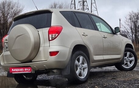 Toyota RAV4, 2006 год, 999 000 рублей, 2 фотография