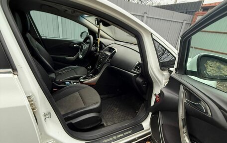 Opel Astra J, 2010 год, 500 000 рублей, 8 фотография