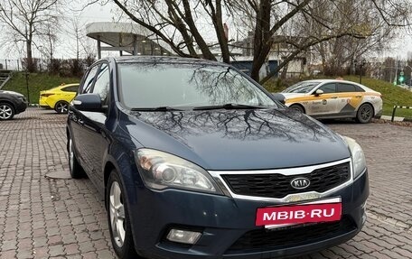 KIA cee'd I рестайлинг, 2010 год, 750 000 рублей, 10 фотография