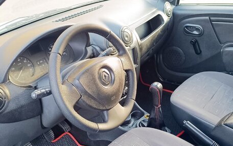 Renault Logan I, 2011 год, 320 000 рублей, 6 фотография