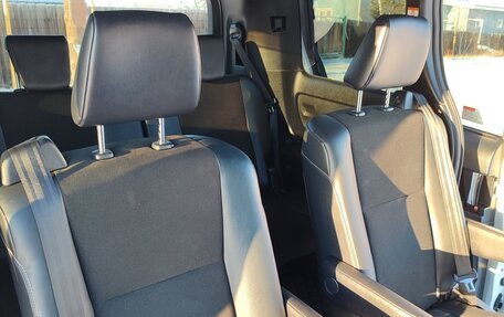 Toyota Noah III, 2020 год, 2 750 000 рублей, 21 фотография