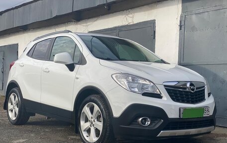 Opel Mokka I, 2014 год, 1 079 000 рублей, 3 фотография