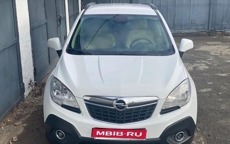 Opel Mokka I, 2014 год, 1 079 000 рублей, 2 фотография