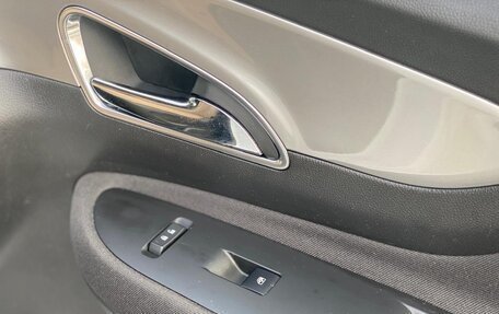 Opel Mokka I, 2014 год, 1 079 000 рублей, 16 фотография