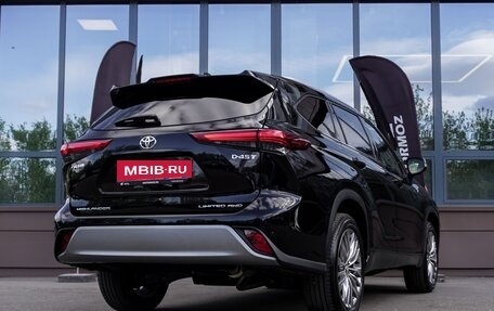 Toyota Highlander, 2025 год, 5 890 000 рублей, 4 фотография