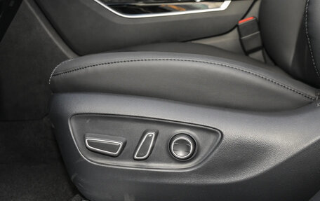 Toyota Highlander, 2025 год, 5 890 000 рублей, 16 фотография