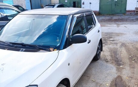 Skoda Fabia II, 2012 год, 450 000 рублей, 3 фотография