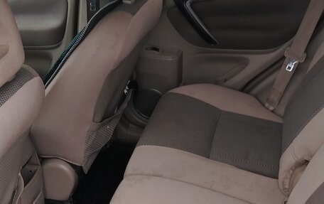 Toyota RAV4, 2001 год, 750 000 рублей, 5 фотография