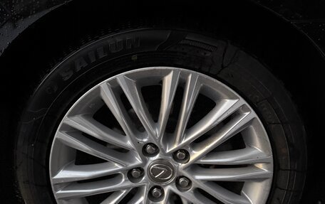 Lexus ES VII, 2013 год, 1 950 000 рублей, 25 фотография