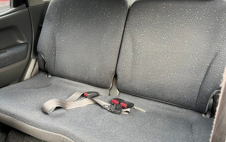 Suzuki Ignis II (HR), 2001 год, 265 000 рублей, 11 фотография