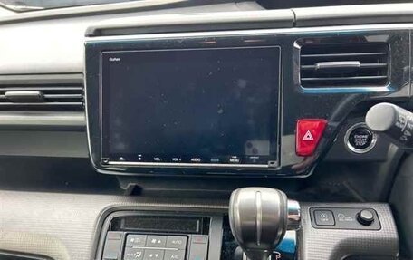 Honda Stepwgn IV, 2021 год, 1 993 000 рублей, 5 фотография