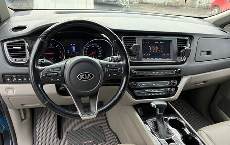 KIA Carnival III, 2020 год, 3 180 000 рублей, 12 фотография