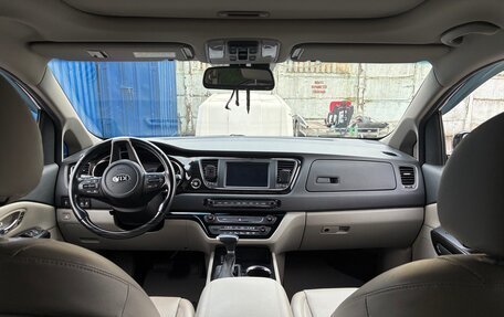 KIA Carnival III, 2020 год, 3 180 000 рублей, 16 фотография