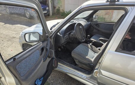 Chevrolet Niva I рестайлинг, 2005 год, 439 999 рублей, 10 фотография