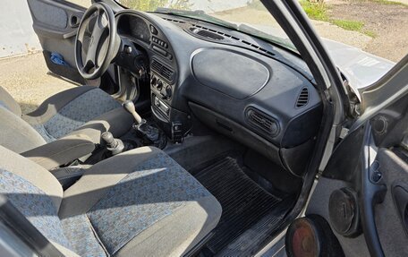 Chevrolet Niva I рестайлинг, 2005 год, 439 999 рублей, 11 фотография