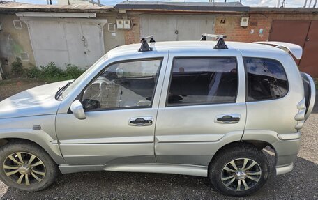 Chevrolet Niva I рестайлинг, 2005 год, 439 999 рублей, 8 фотография