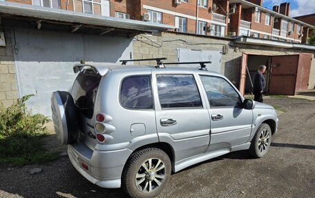 Chevrolet Niva I рестайлинг, 2005 год, 439 999 рублей, 5 фотография