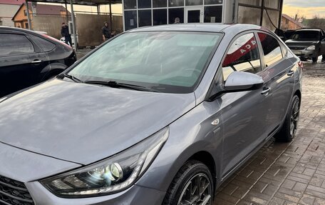 Hyundai Solaris II рестайлинг, 2019 год, 1 160 000 рублей, 2 фотография