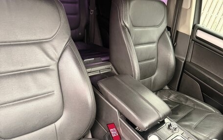 Volkswagen Touareg III, 2011 год, 1 790 000 рублей, 9 фотография